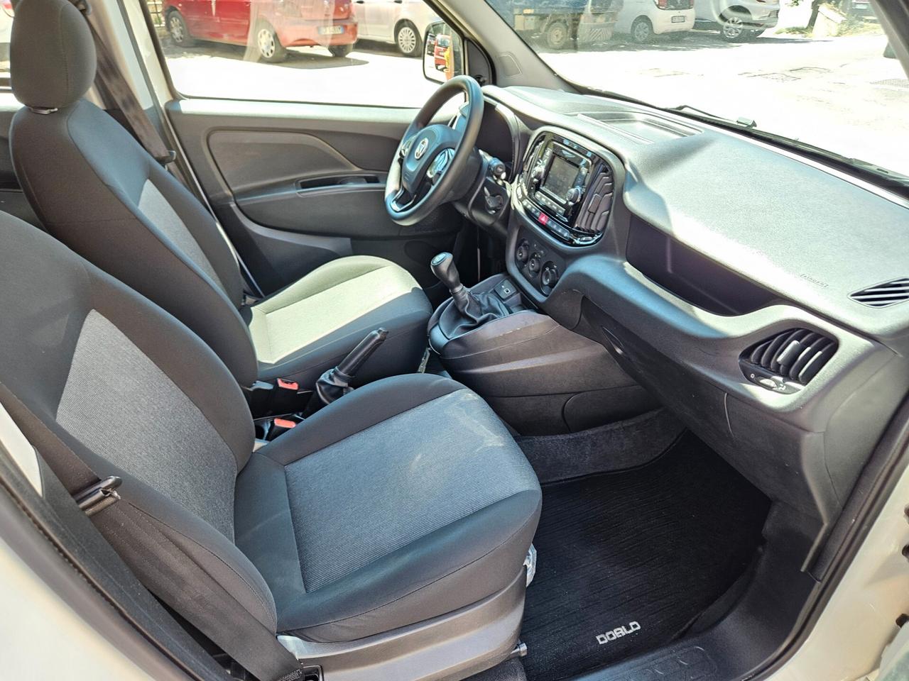 FIAT DOBLO' 1300 MJT 5 POSTI IVA COMPRESA KM CERTI