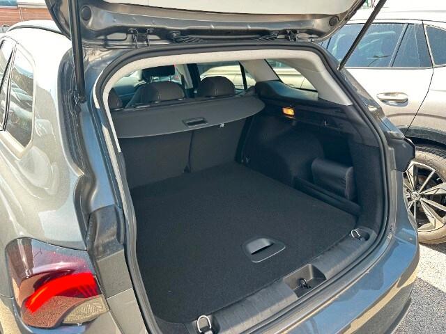 FIAT Tipo 1.5 Hybrid DCT SW Cross