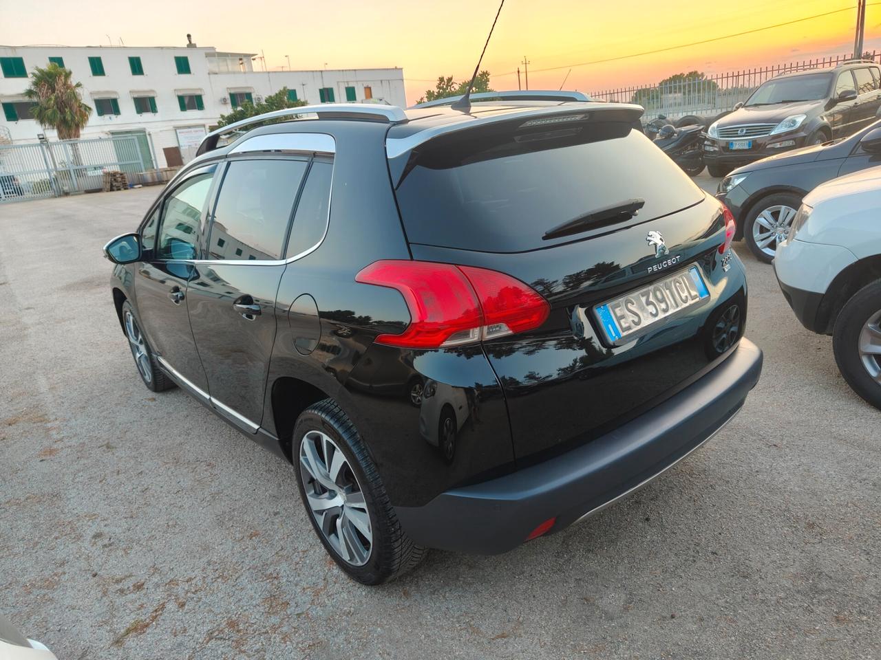 Peugeot 2008 1.6 e-HDi 92 CV Stop&Start Allure