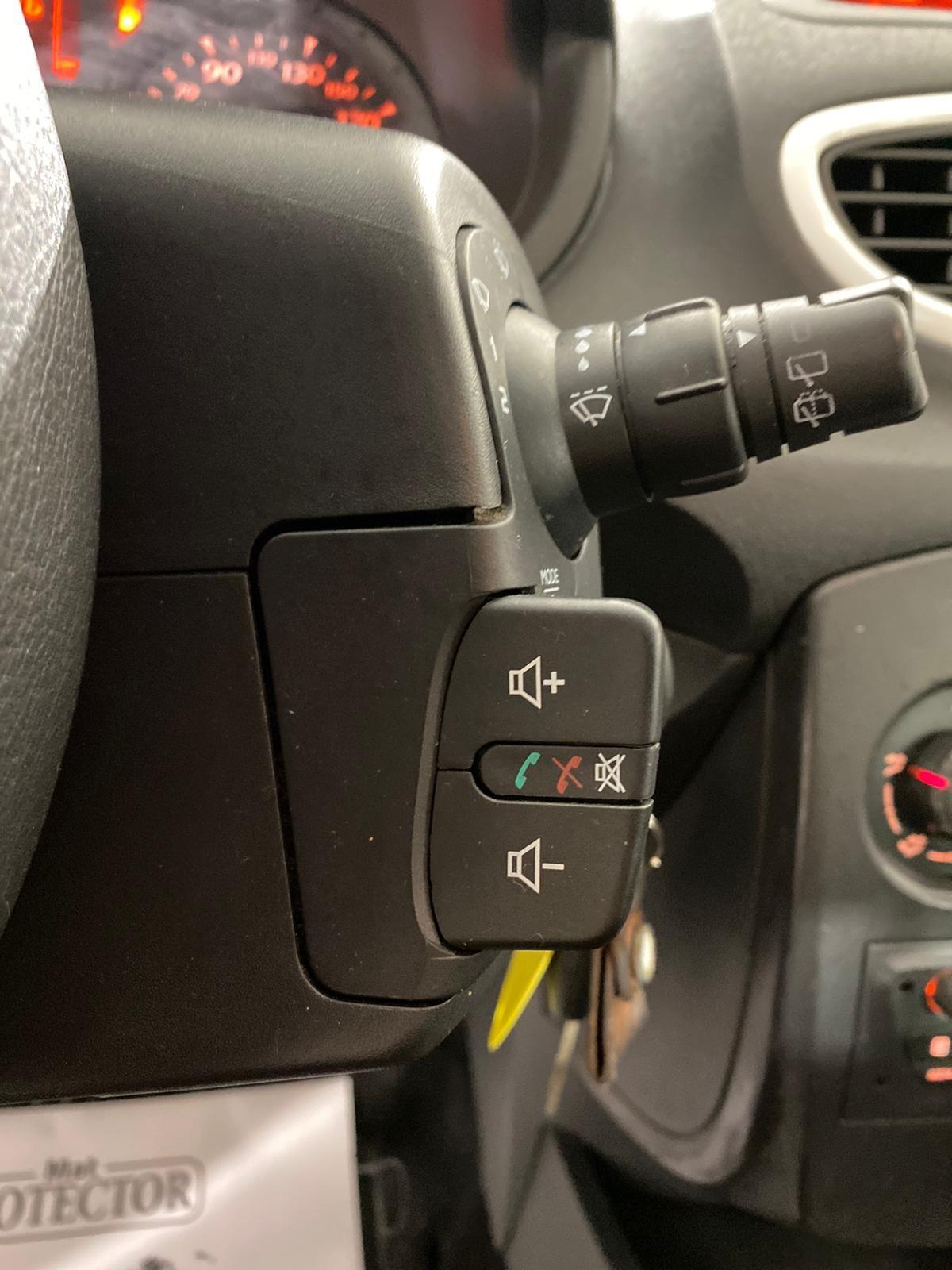 Renault Clio 1.2 16V 5 porte *NEOPATENTATI*