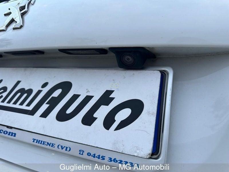 Peugeot 208 208 5p 1.2 puretech Allure gpl 82cv