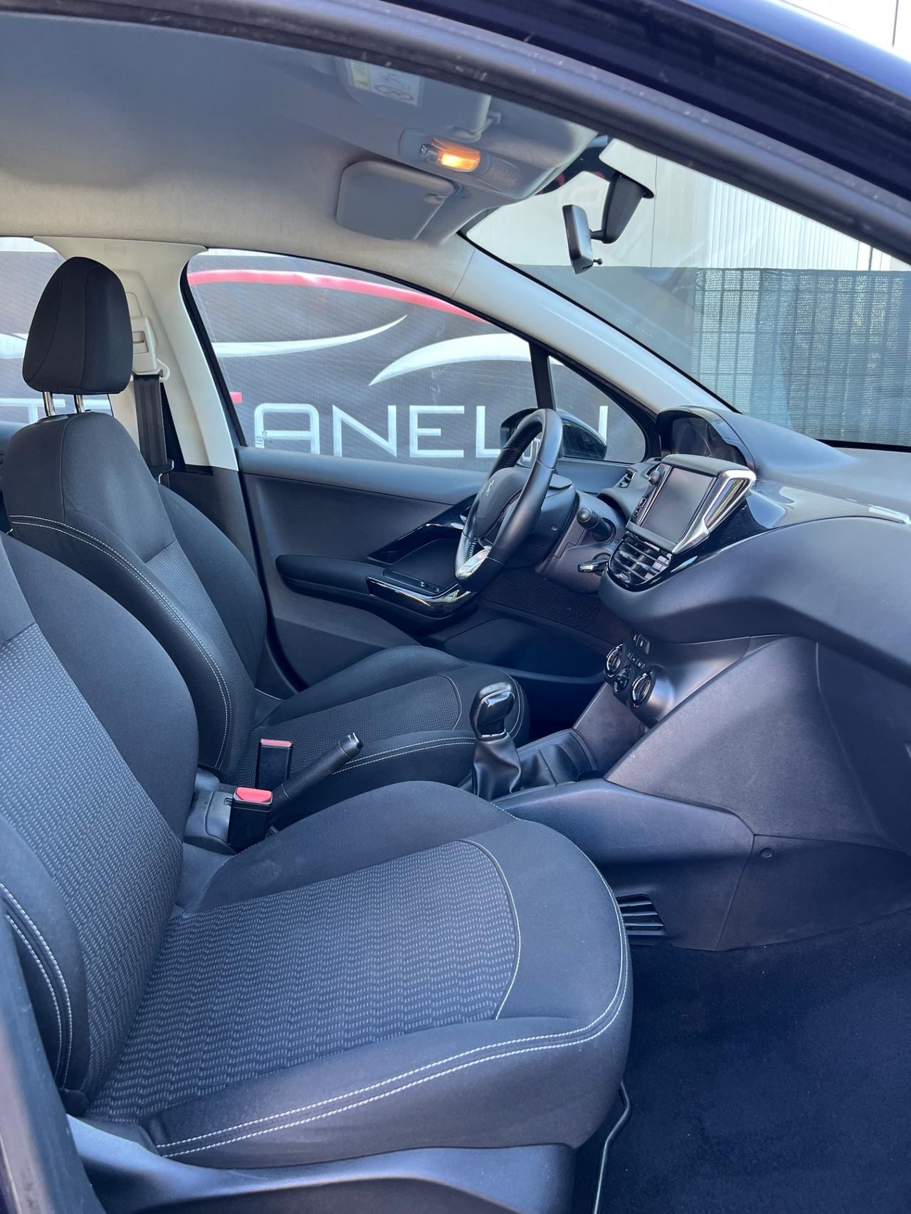Peugeot 208 PureTech 82 5 porte Allure OCCASIONE NEOPAT
