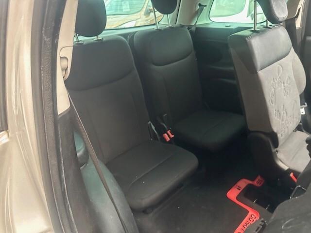 FIAT 500L LOUNGE 1,3 MJ 7 POSTI