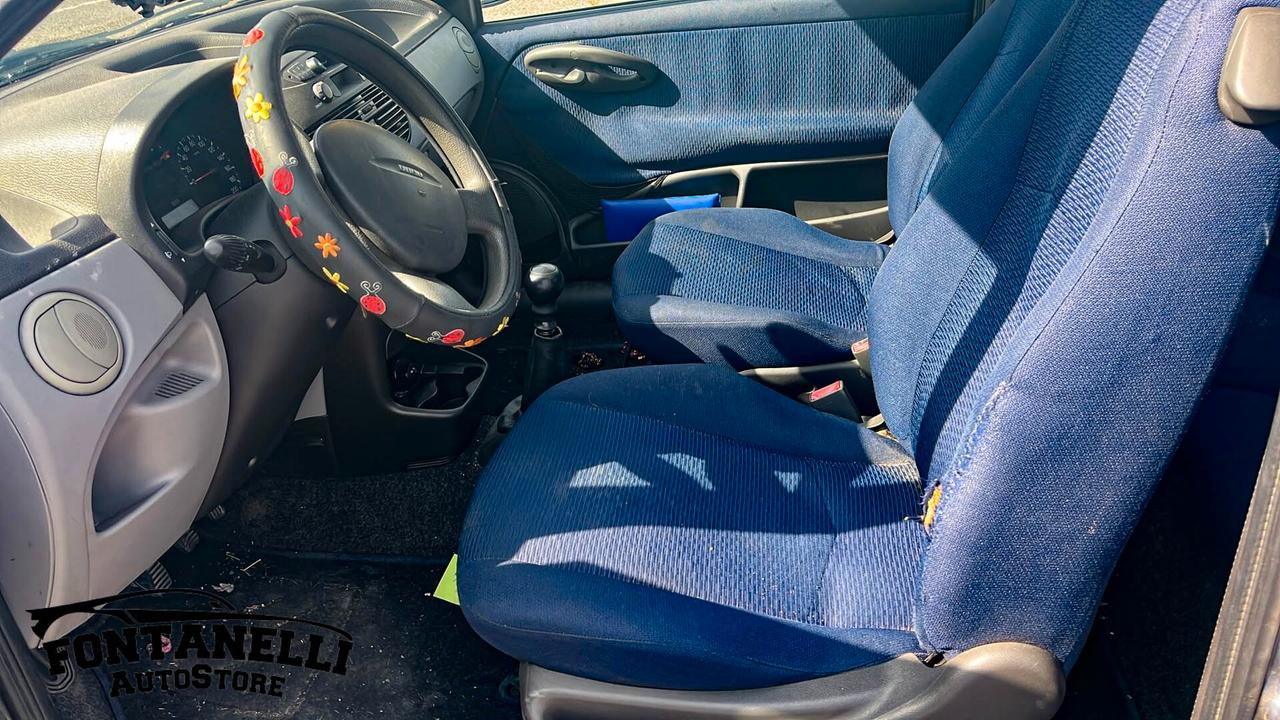 Fiat Punto 1.2i 16V cat 3 porte ELX