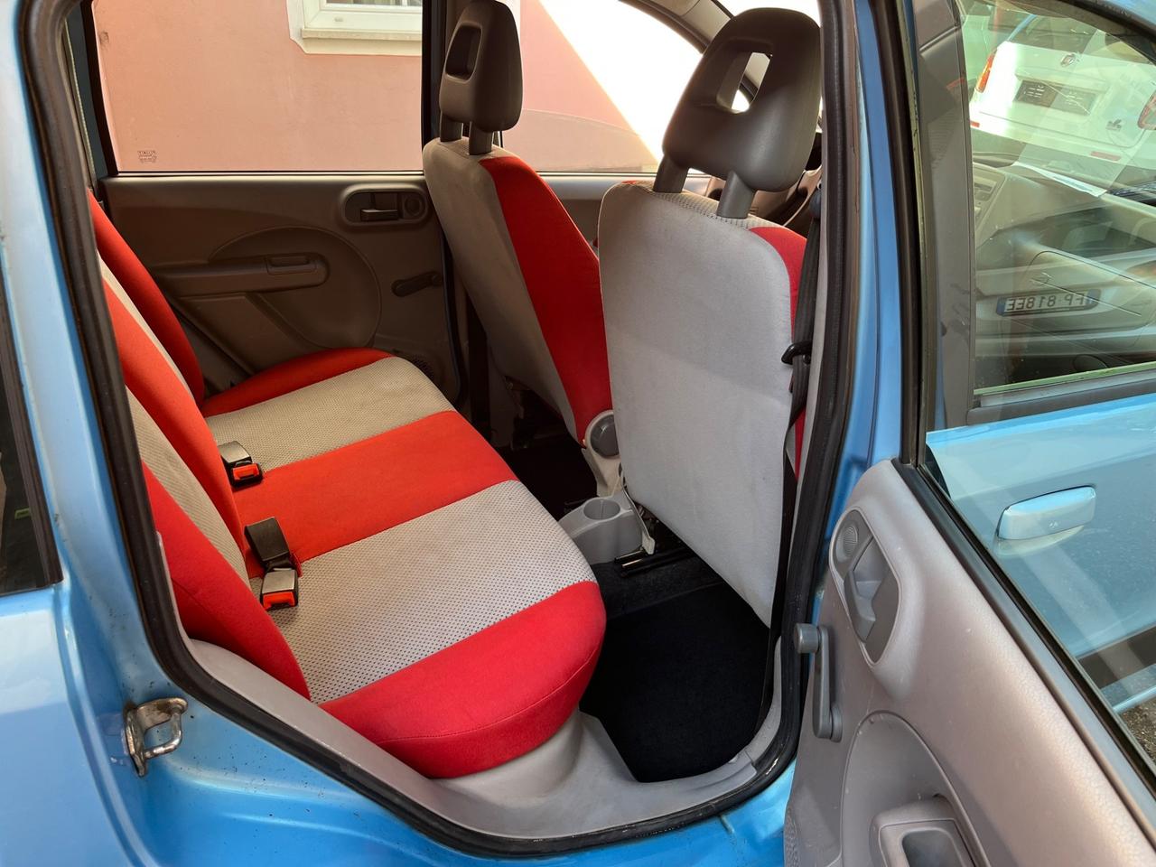 Fiat Panda 1.2 benzina- 4x4- 5 posti