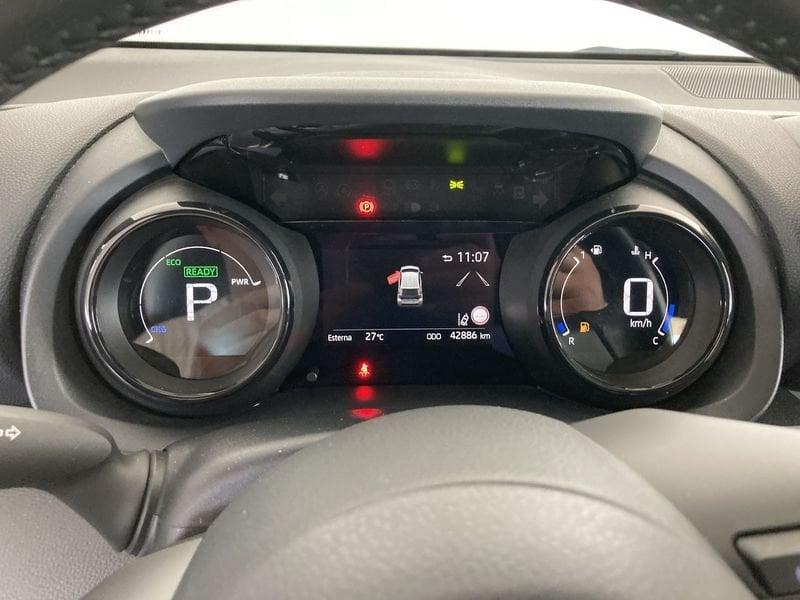 Toyota Yaris Hybrid Style MY21