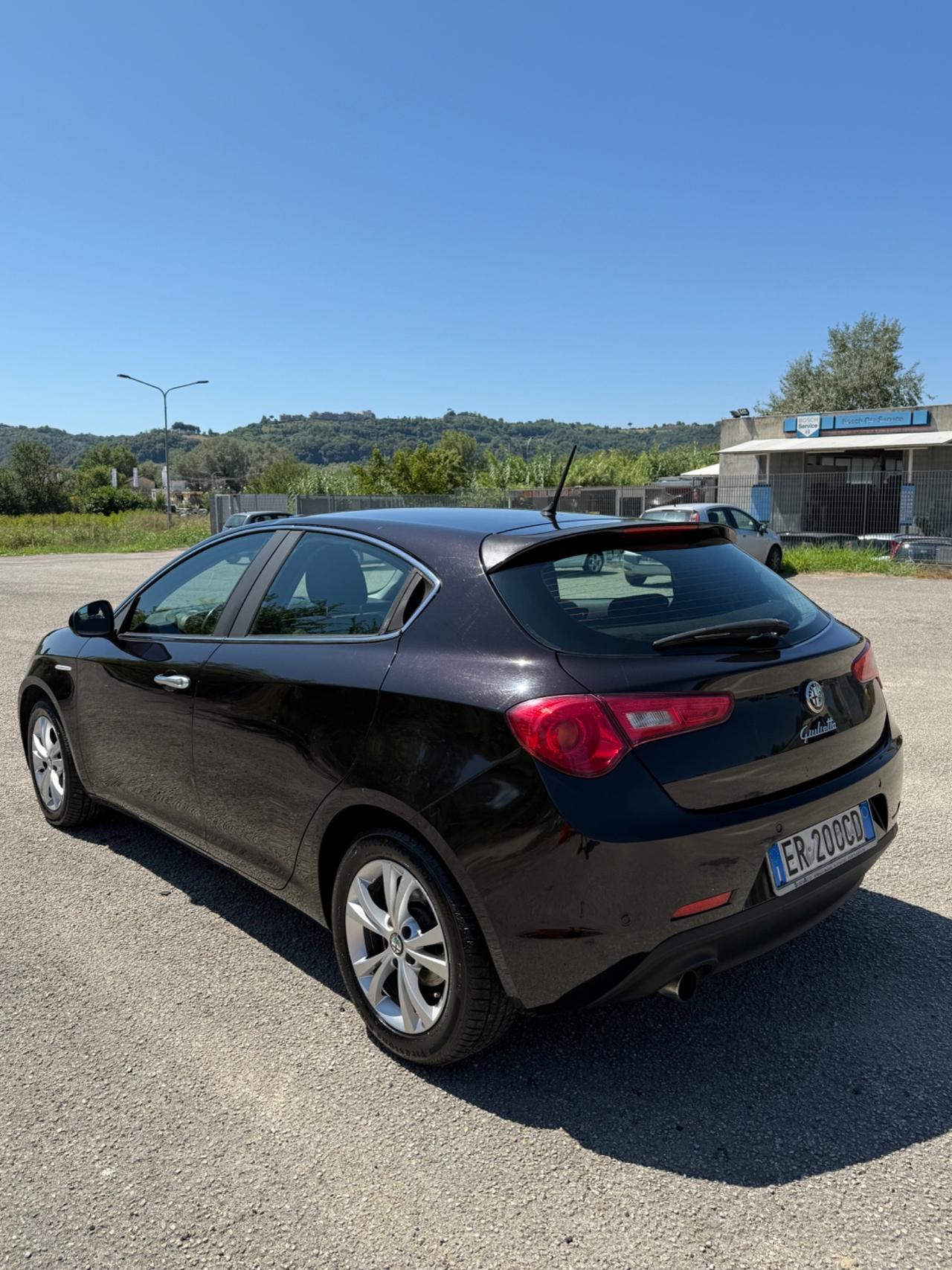 Alfa Romeo Giulietta 1.6 JTDm-2 105 CV Exclusive