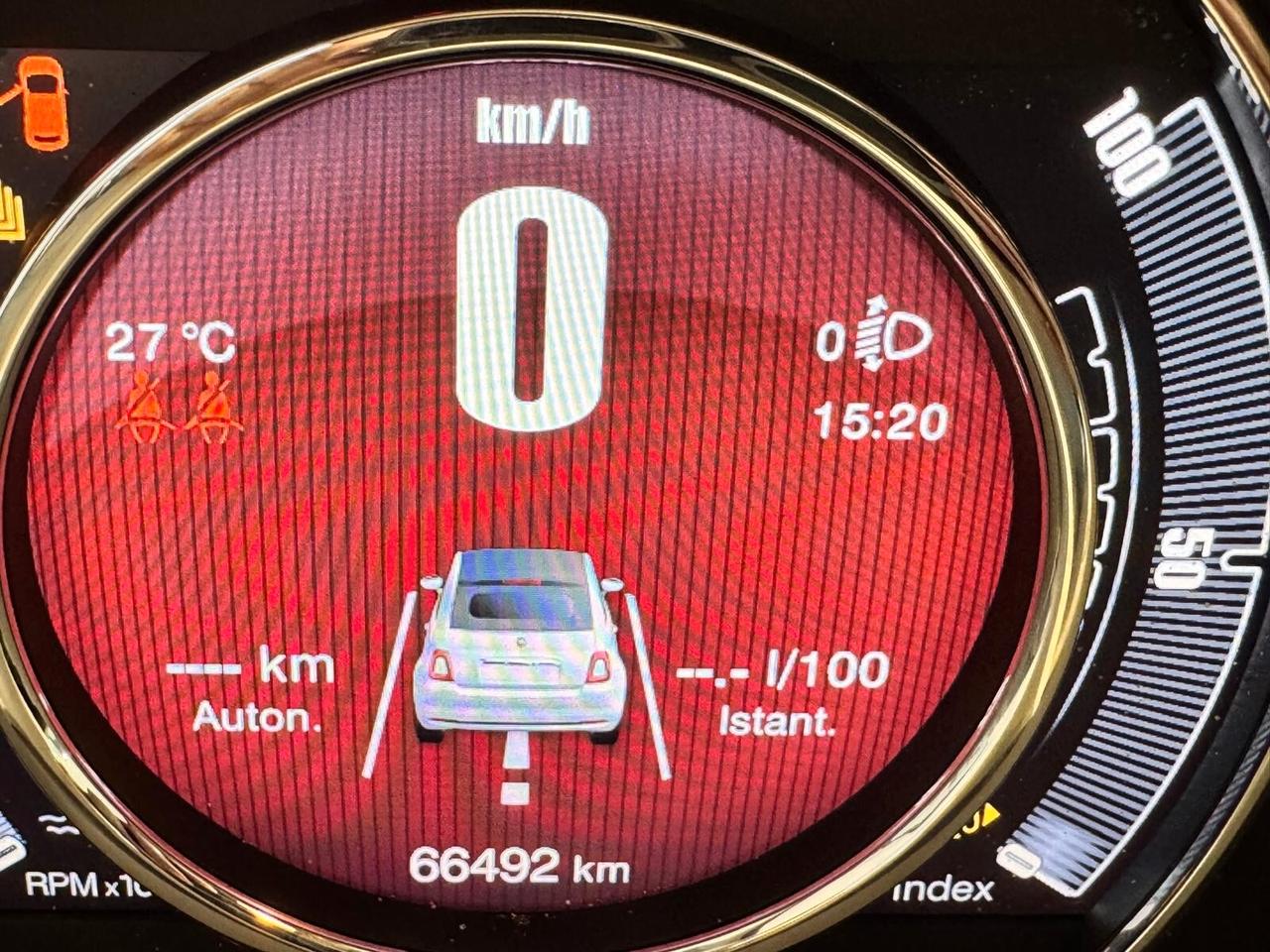 Fiat 500 C 1.0 Hybrid Dolcevita