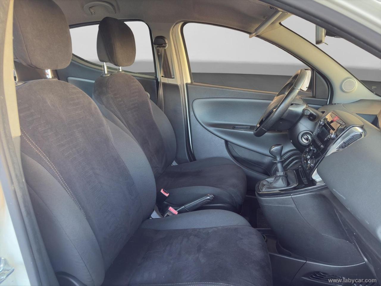 LANCIA Ypsilon 0.9 T.Air 85CV 5p. Met.Ec. Gold