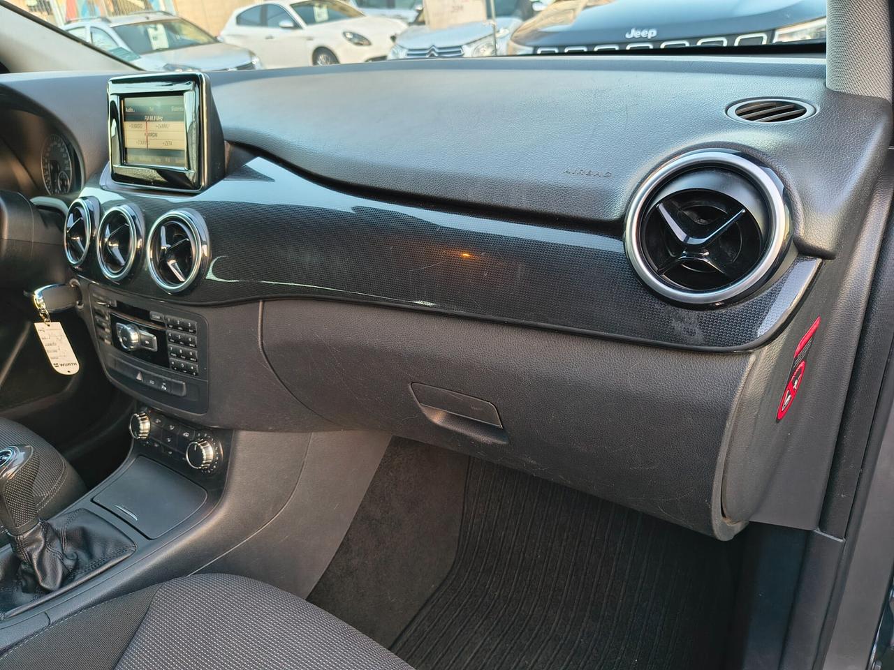 MERCEDES-BENZ CLASSE B 200 DISEL SOLO 119.000 KM 2012