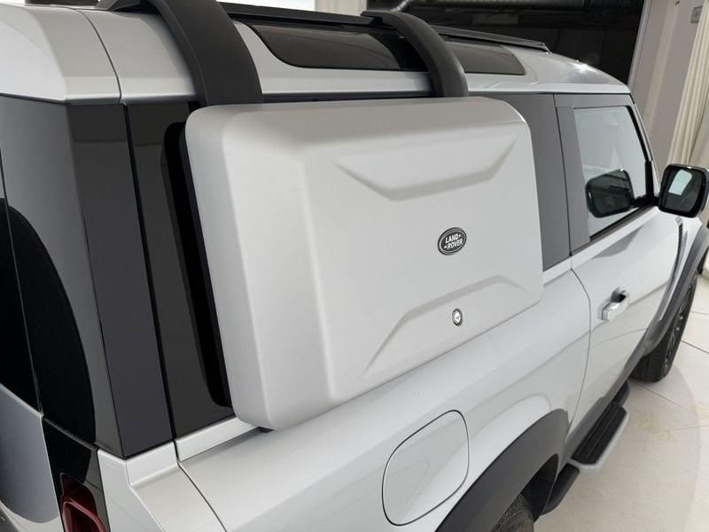 Land Rover Defender 3.0 D6 200 90 S AWD auto.