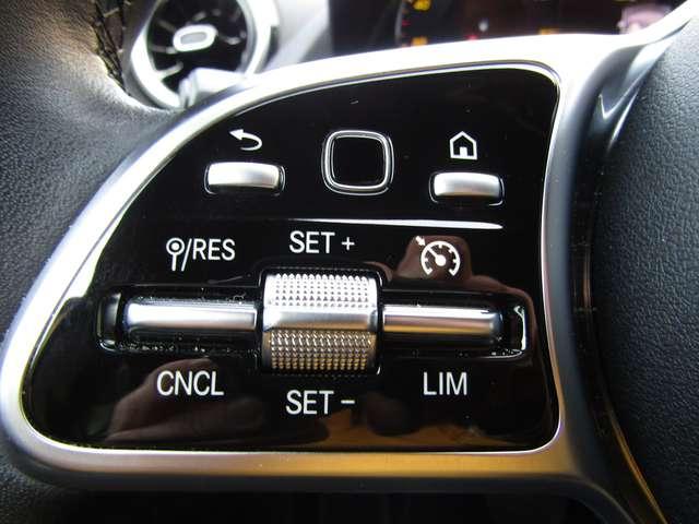Mercedes-Benz GLA 180 d SPORT CAMBIO AUTO,CERCHI 18,FARI LED,TELECAMERA