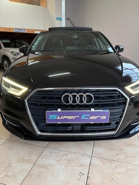 Audi A3 SPB 2.0 TDI S tronic Sport TETTO APRIBILE full optionals