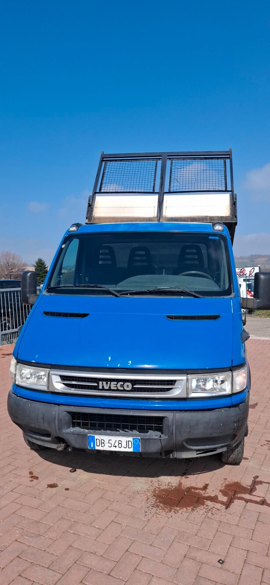 Iveco daily ribaltabile trilaterale
