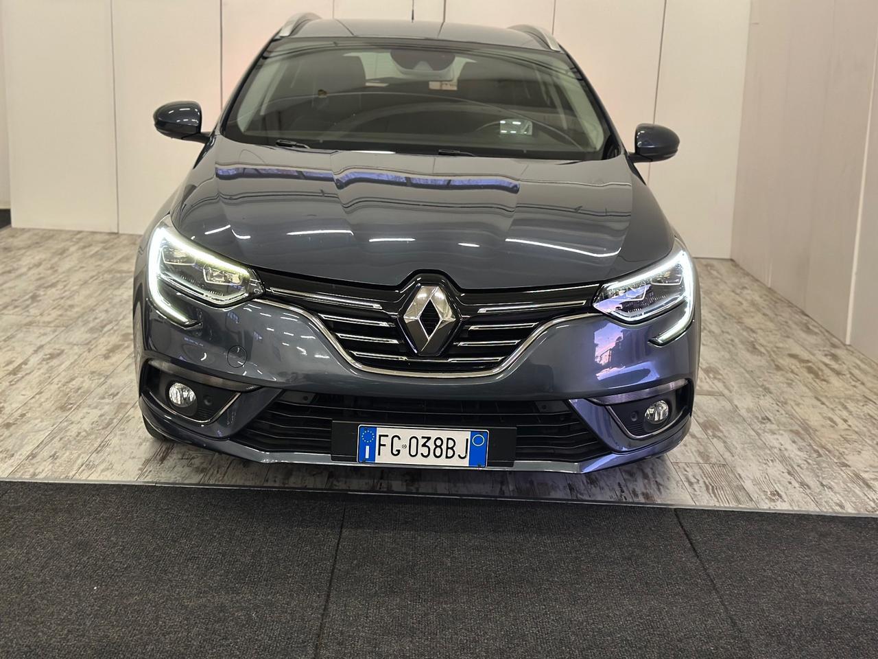 Renault Mégane Sporter dCi 8V 110 CV EDC Energy Bose