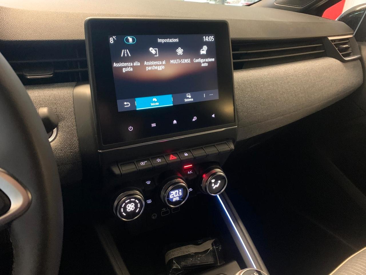 RENAULT CLIO 1.0 TECHNO 90 CV AZIENDALE PARI AL NUOVO