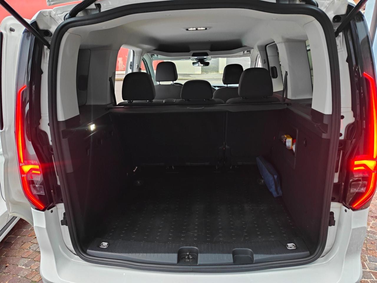 Volkswagen Caddy 2.0 TDI 122 CV DSG Life