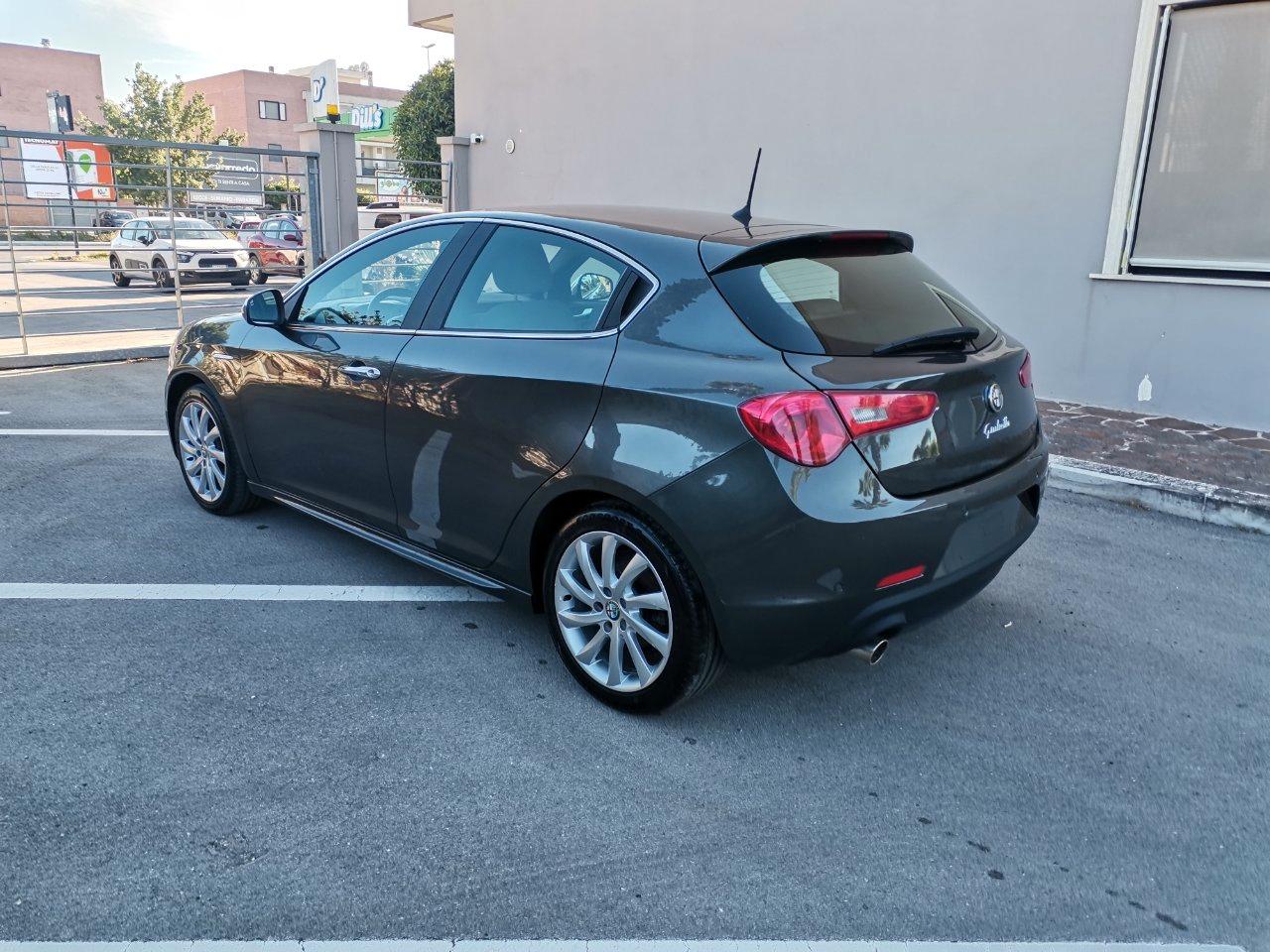 Alfa Romeo Giulietta 1.6 jtdm(2) Distinctive