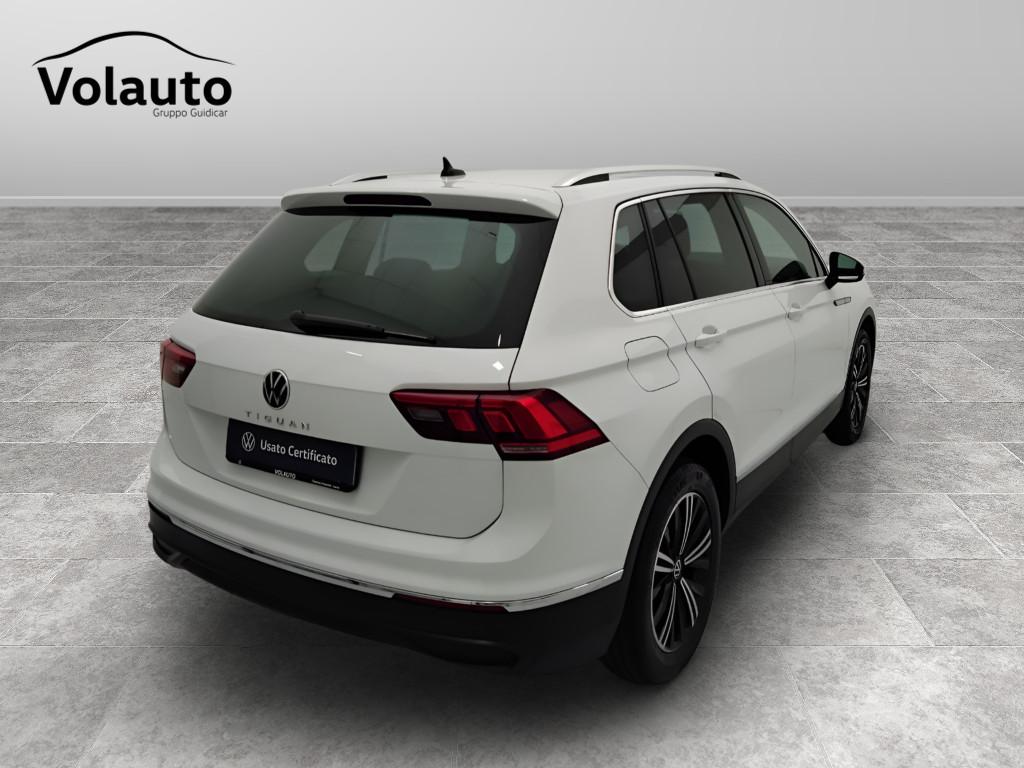 VOLKSWAGEN Tiguan II 2021 - Tiguan 2.0 tdi Life 150cv dsg