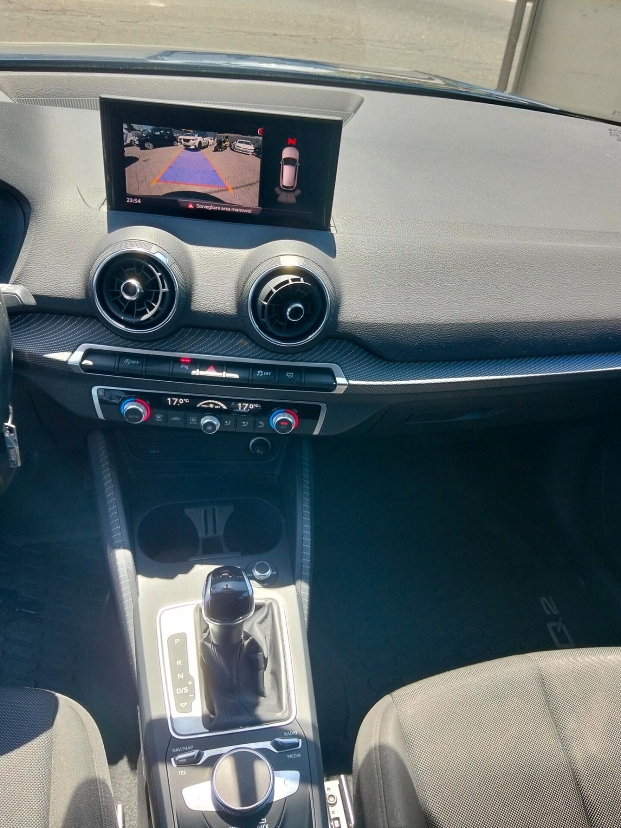 Audi Q2 35 TDI S tronic Admired