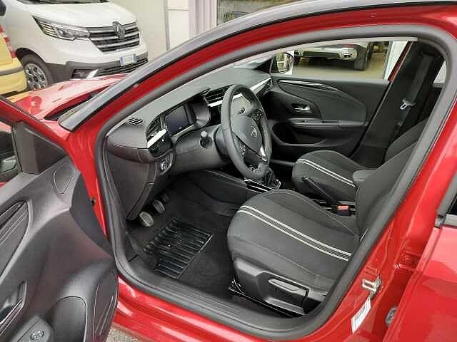 Opel Corsa 1.2 Design & Tech