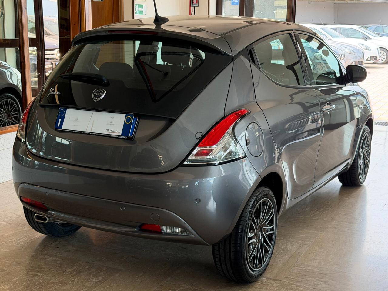 Lancia Ypsilon 1.2 69 cv. EcoChic GOLD (Imp. GPL)