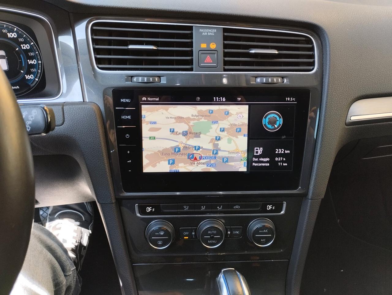 Volkswagen Golf e-Golf 136 CV