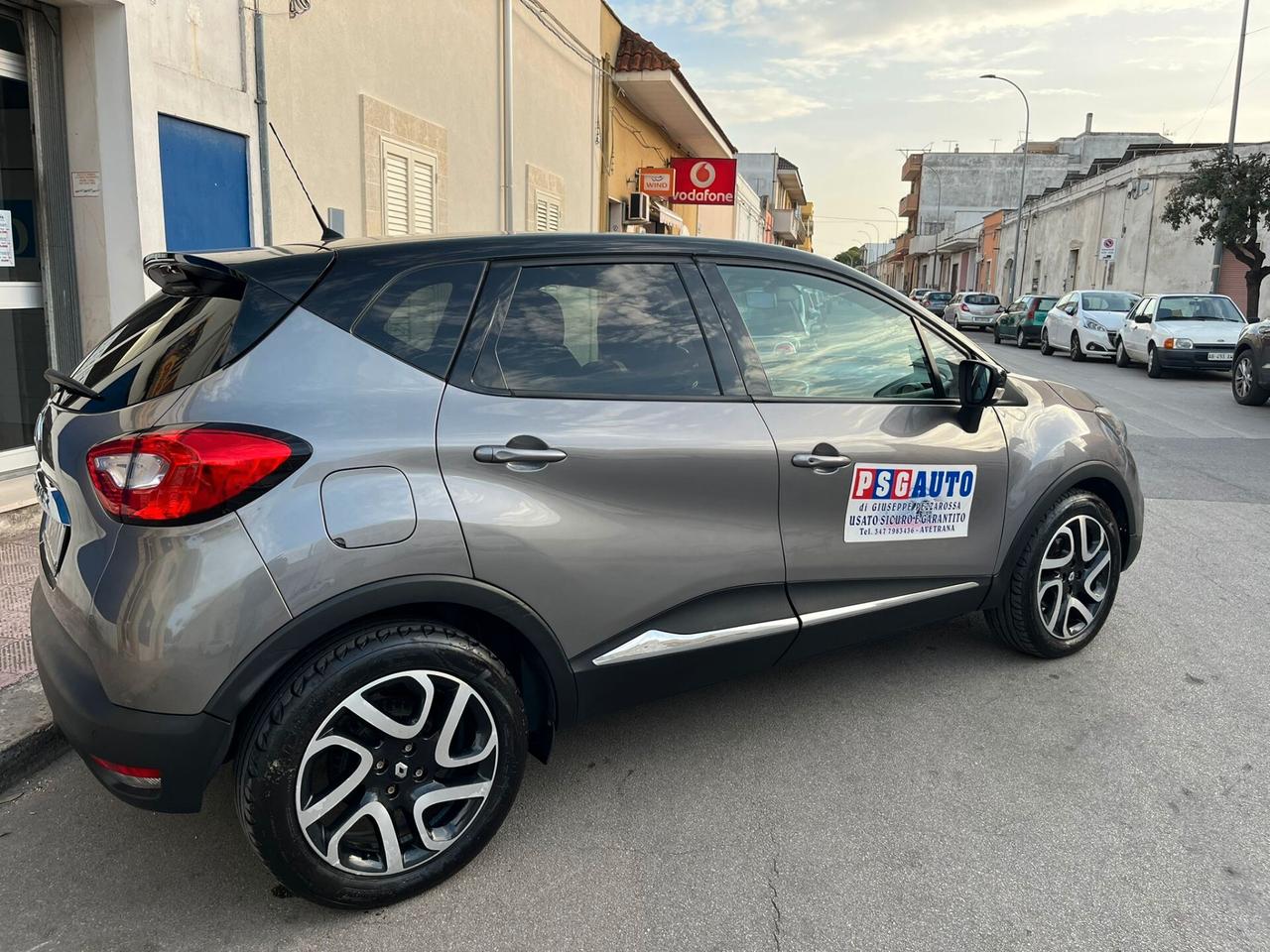 RENAULT CAPTUR 1.5 9OCV ENERGY LINK FULL NAVI RETROC DISTRIBUZ ESEGUITA