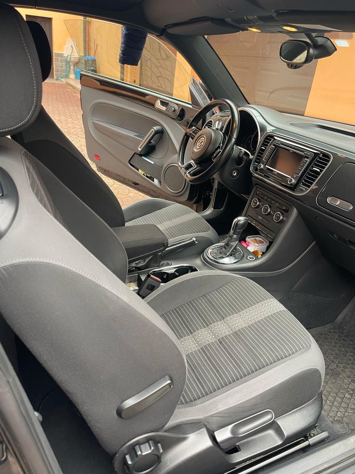 Volkswagen Maggiolino 1.6 TDI Design