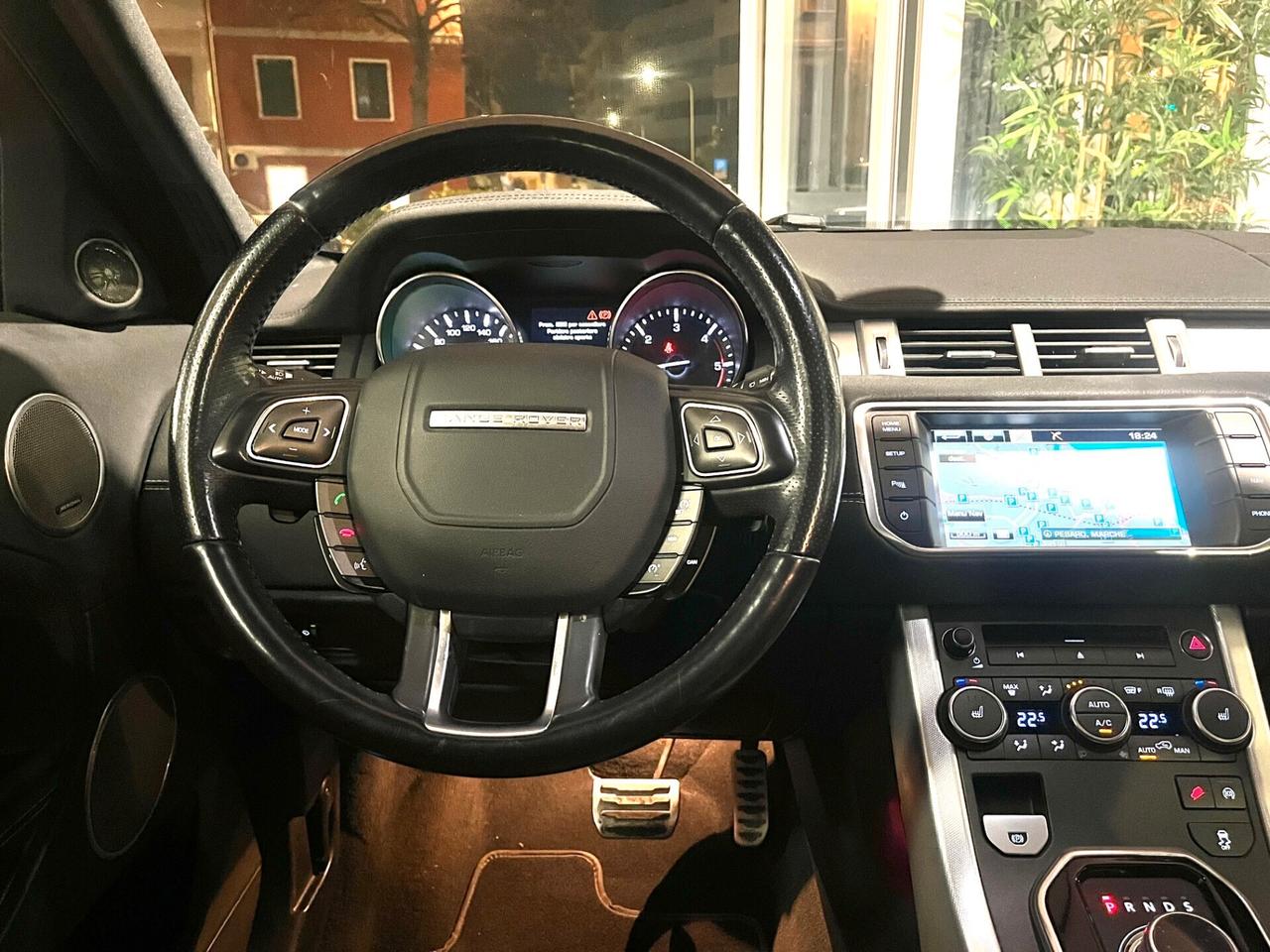 RANGE ROVER EVOQUE DYNAMIC 5p 2.2 TDI 190CV 9m NAVI CERCHI 20 PELLE TOTALE TETTO PANORAMICO