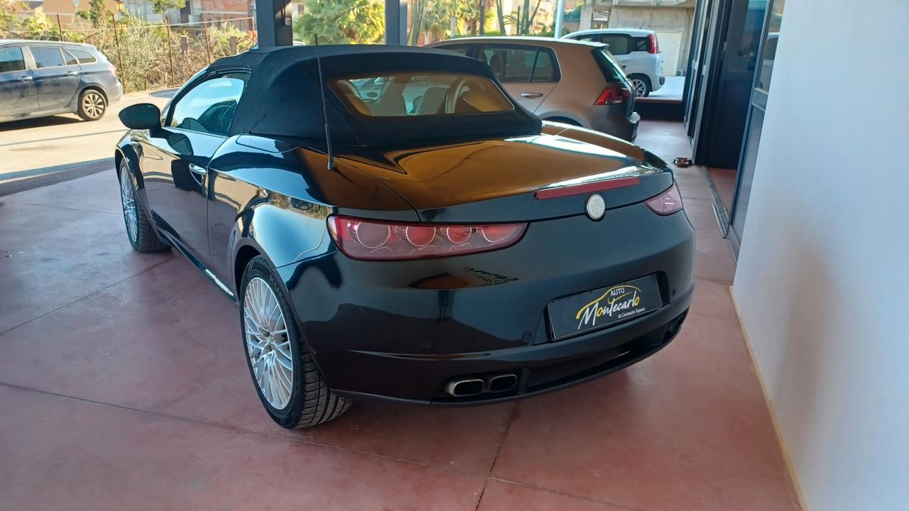 Alfa Romeo Spider 2.2 JTS Exclusive