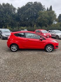 Ford Fiesta 1.4 3 porte Bz.- GPL Black & White Edition GPL CASA MADRE