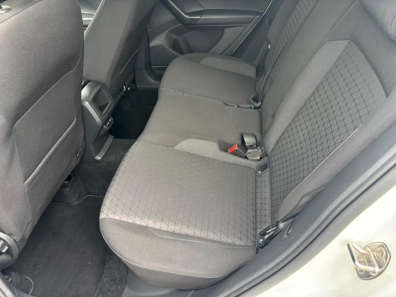 Volkswagen T-Cross 1.0 TSI R Line BMT