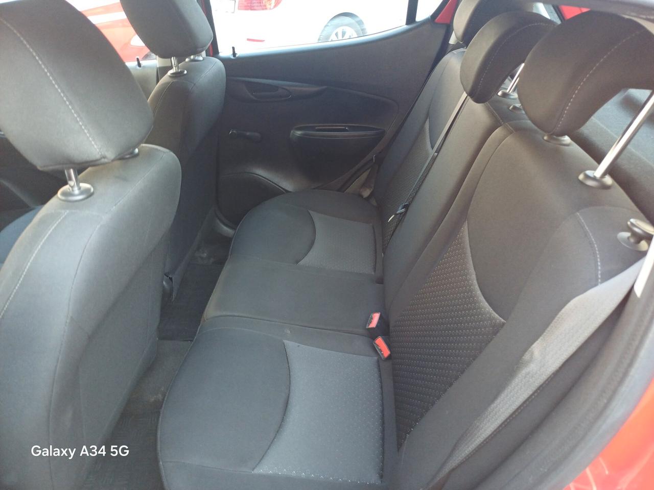 Opel Karl Innovation 1.0 75 CV GPL