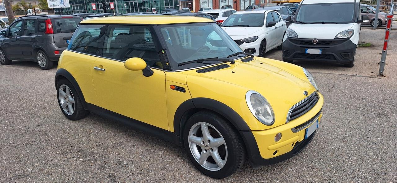 Mini COOPER 1.4 DIESEL ONE D
