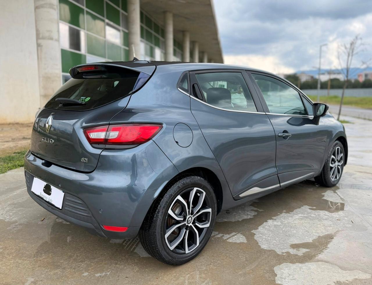 Renault Clio dCi 8V 75 CV Start&Stop 5 porte Energy Intens