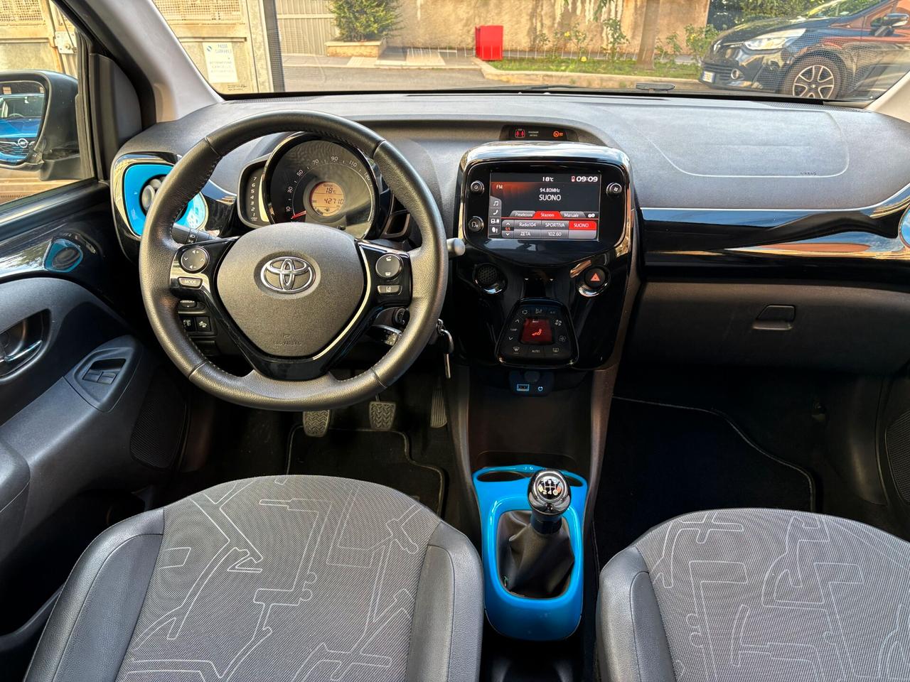 Toyota Aygo 1.0 VVT-i 72 CV 5 porte x-cite PREZZO REALE