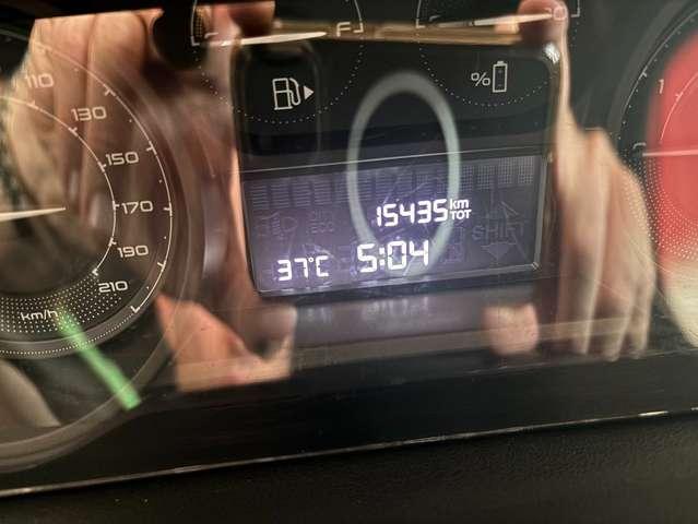 Lancia Ypsilon 1.0 firefly hybrid platinum
