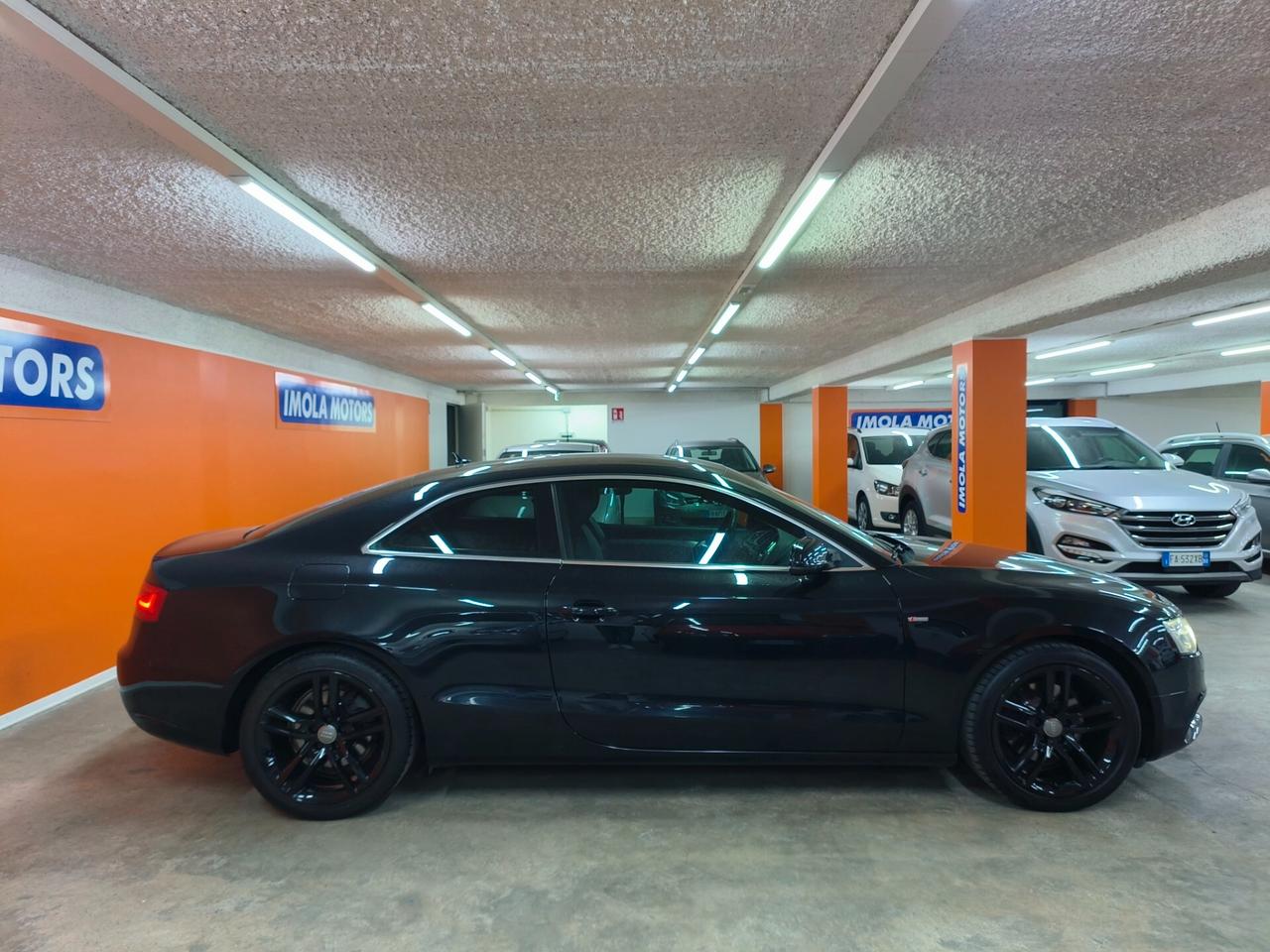Audi A5 Coupé 2.0 TDI 177 CV S-line Total Black