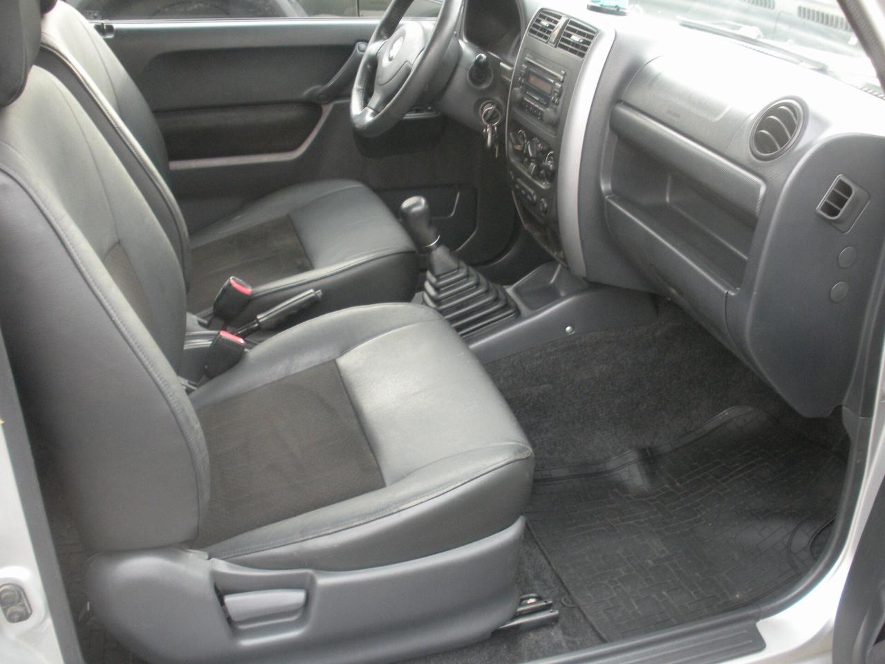 Suzuki Jimny 1.5 DDiS cat 4WD JLX Più