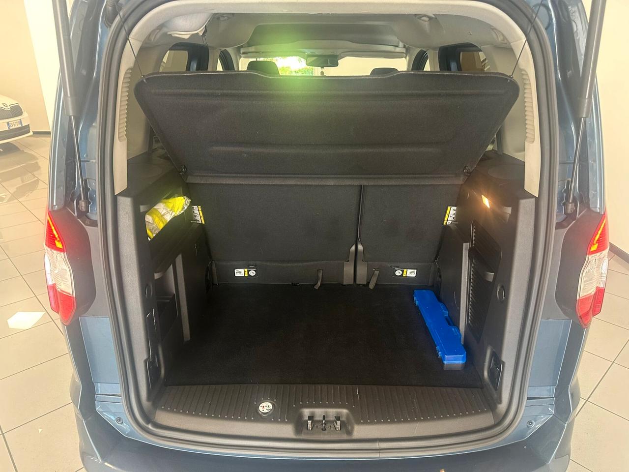 Ford Tourneo Courier 1.0 EcoBoost 100 CV S&S Plus