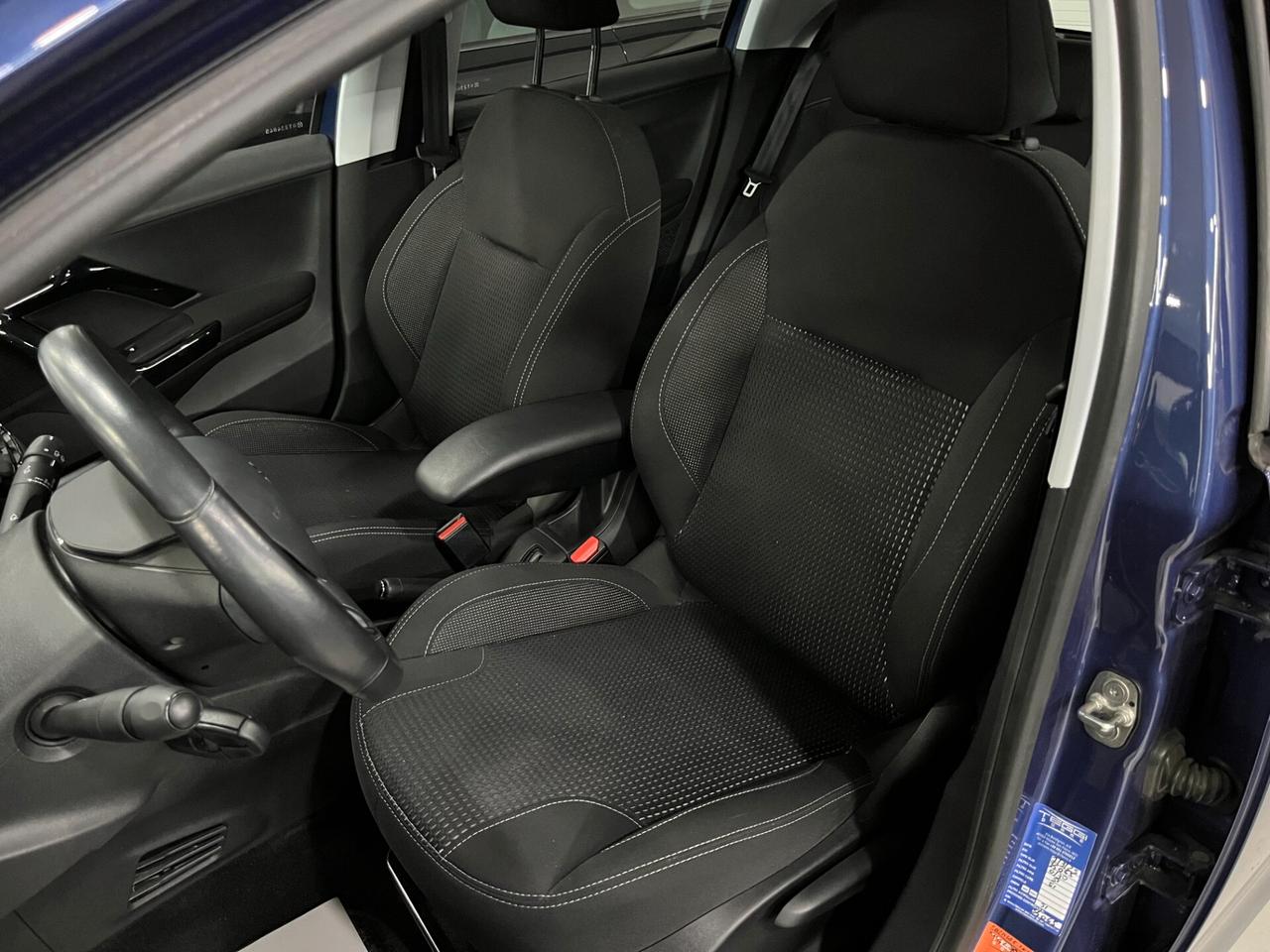 Peugeot 208 PureTech 82 5 porte Allure