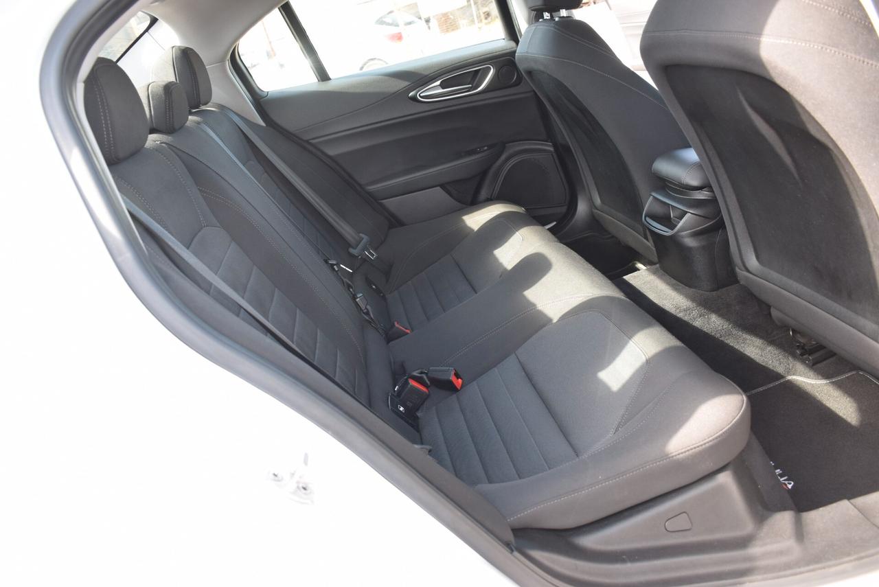 Alfa Romeo Giulia ALFAROMEO 2.2TD 150CV AT8 CRUISE ADAS BT CERCHI BIZONA