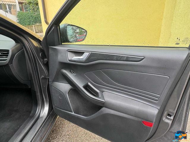 FORD Focus 1.0 EcoBoost Hybrid 125 CV 5p. ST-Line X