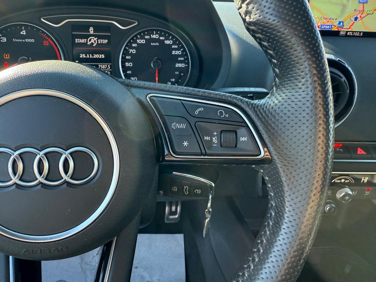 Audi A3 SPB 1.6 TDI 116 CV S-LINE -NAVI-