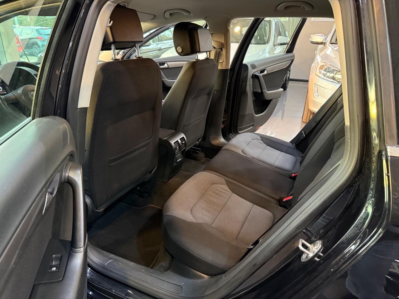 Volkswagen Passat Var. 1.6 TDI Comfortline BM.Tech.