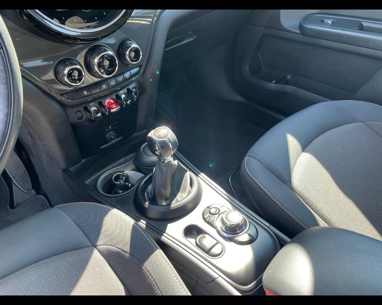 MINI Mini Countrym.(F60) - Mini 1.5 One D Business Countryman