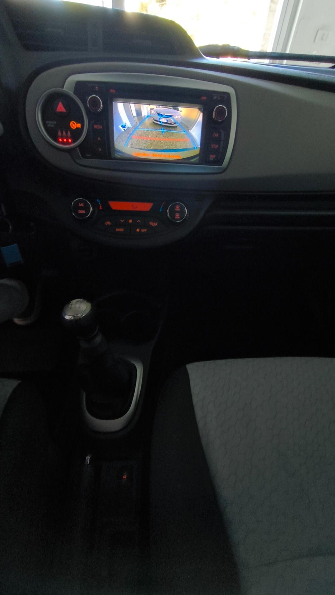 Toyota Yaris 1.4 D-4D 5 porte Lounge