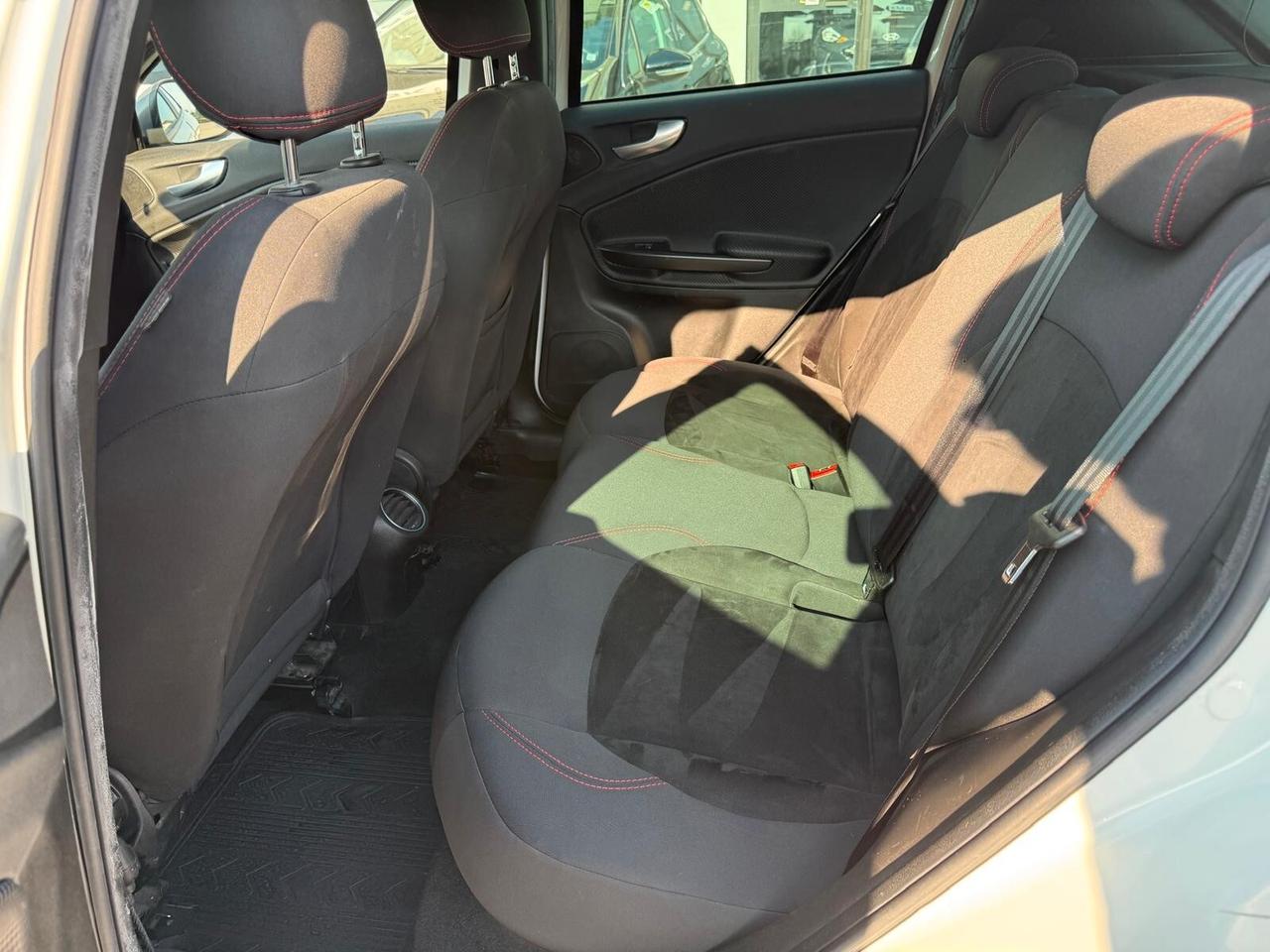 Alfa Romeo Giulietta 1.6 JTDm-2 120 CV Sprint