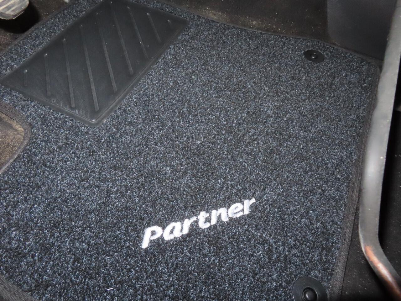 Peugeot Partner Tepee 1.6 HDi 110CV Outdoor